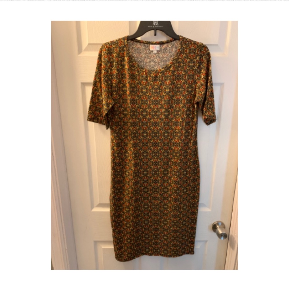 4/$25 LuLaRoe Julia Dress
